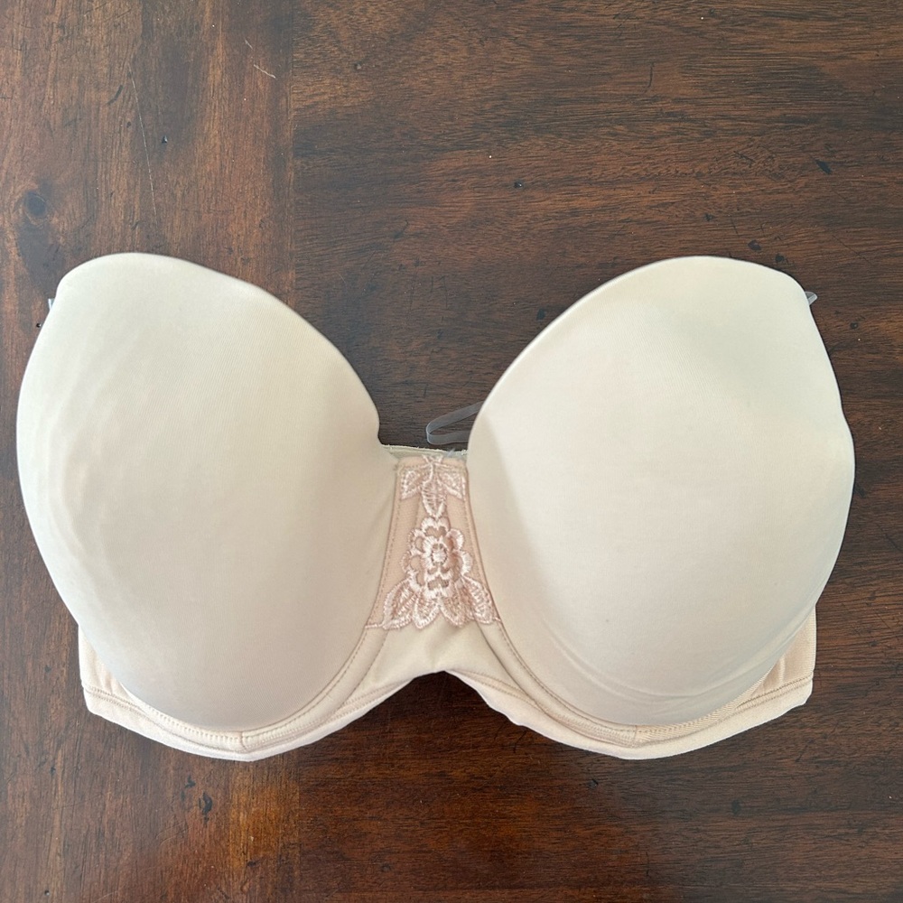 Vanity Fair Strapless Bra NWOT